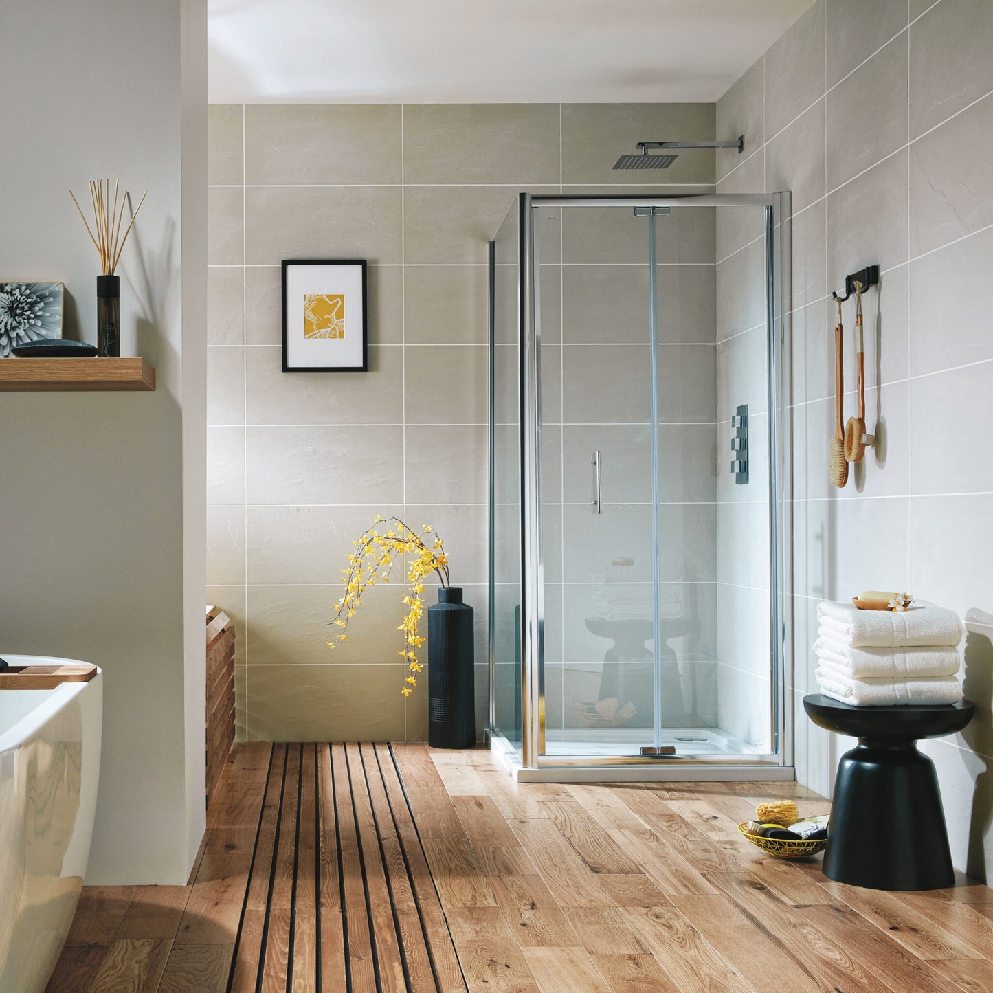 Korra Bi-Fold Door - Chrome 900mm