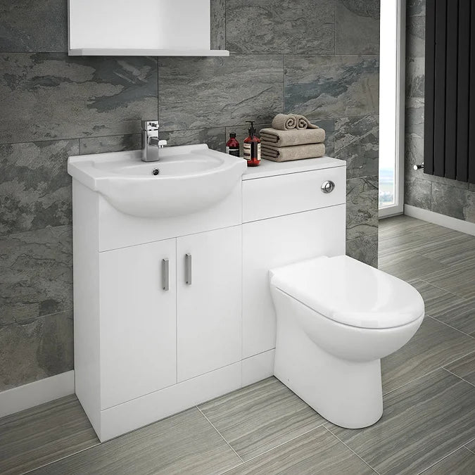WWP 550 Complete Bathroom With Standard Shower Bath (1800 X 800MM Bath)