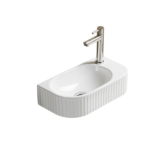 FLUTED CLOAKROOM BASIN
