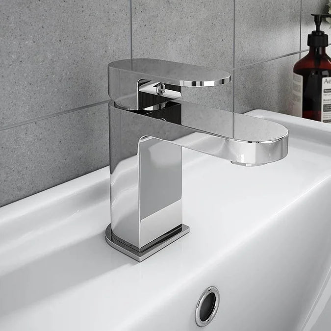 WWP Stylish Bathroom Package  (1700 X 700mm Bath)